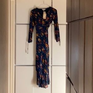 Band of Gypsies, wrap around, brand new, size small